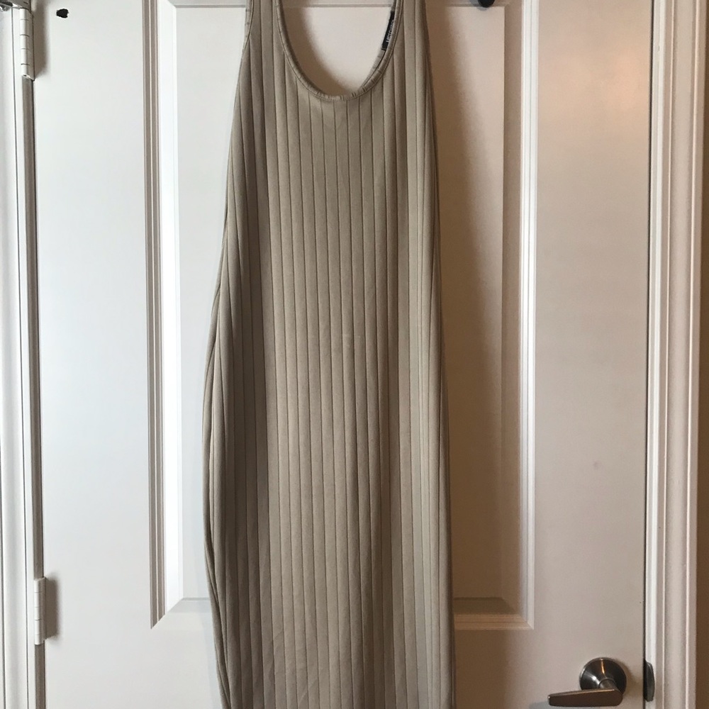 Bodycon midi dress